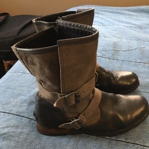 Sorel pull-on mid-calf leather/suede boots